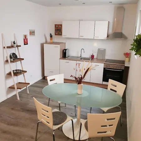 شقة Gemuetliche Und Helle Souterrainwohnung, 50 Qm *
